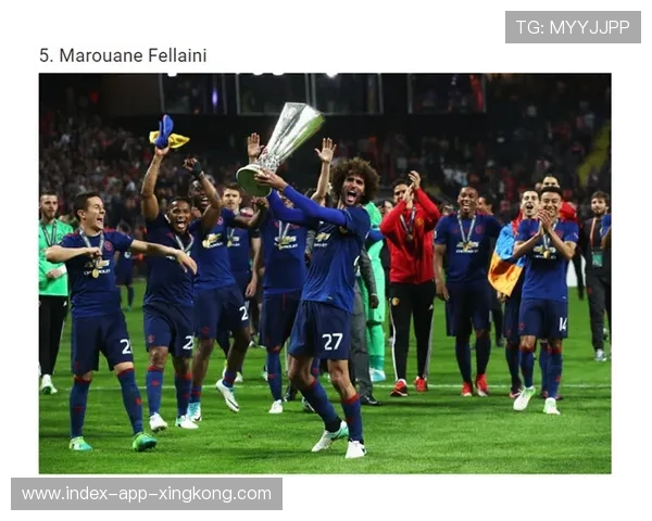 曼联准备以巨额预算换来葡超闪电中场 曼联准备以巨额预算换来葡超闪电中场